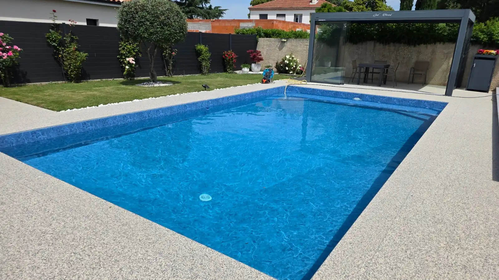 Piscines finies - PF10